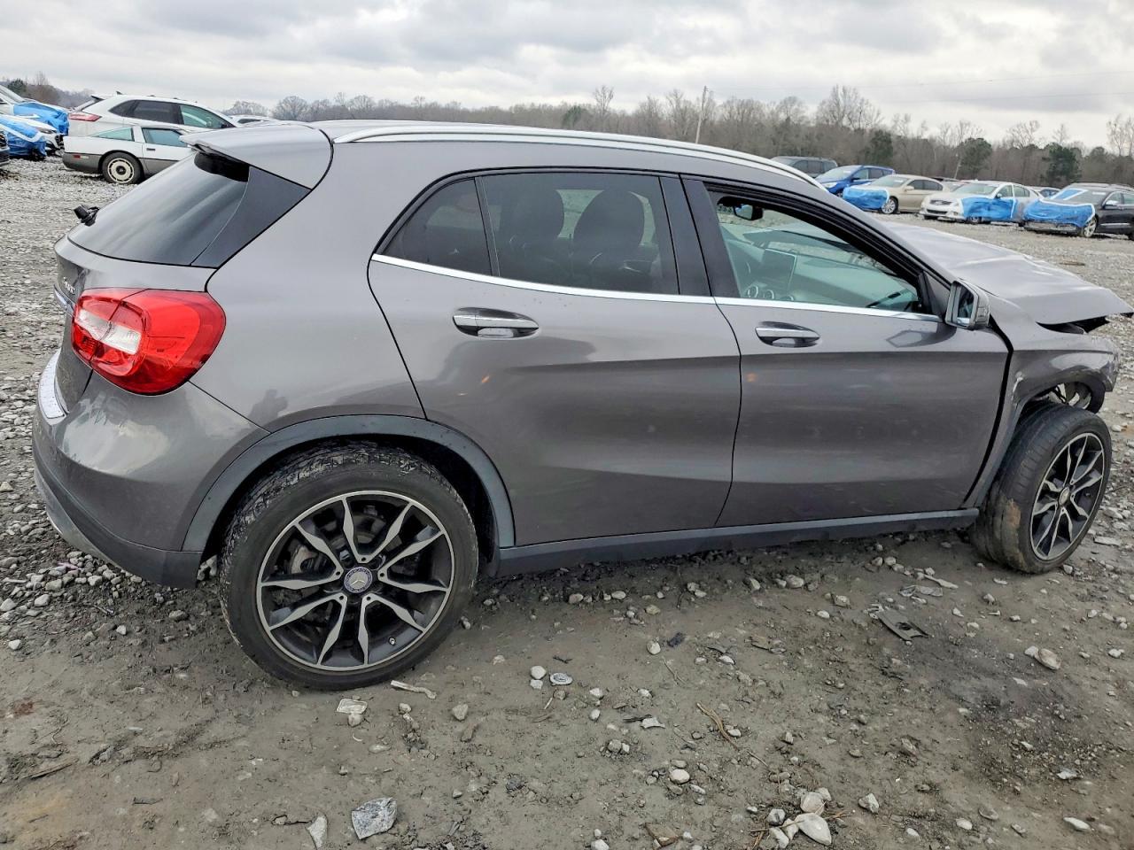 2017 Mercedes-Benz Gla 250 4Matic - zdjęcie 3