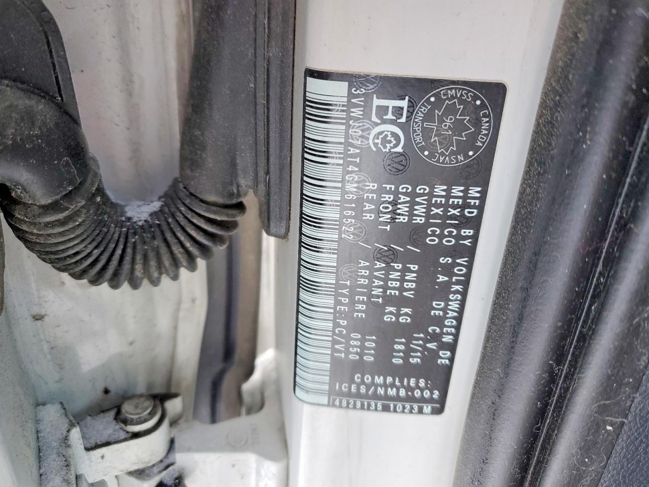 2016 Volkswagen Beetle Se - zdjęcie 12