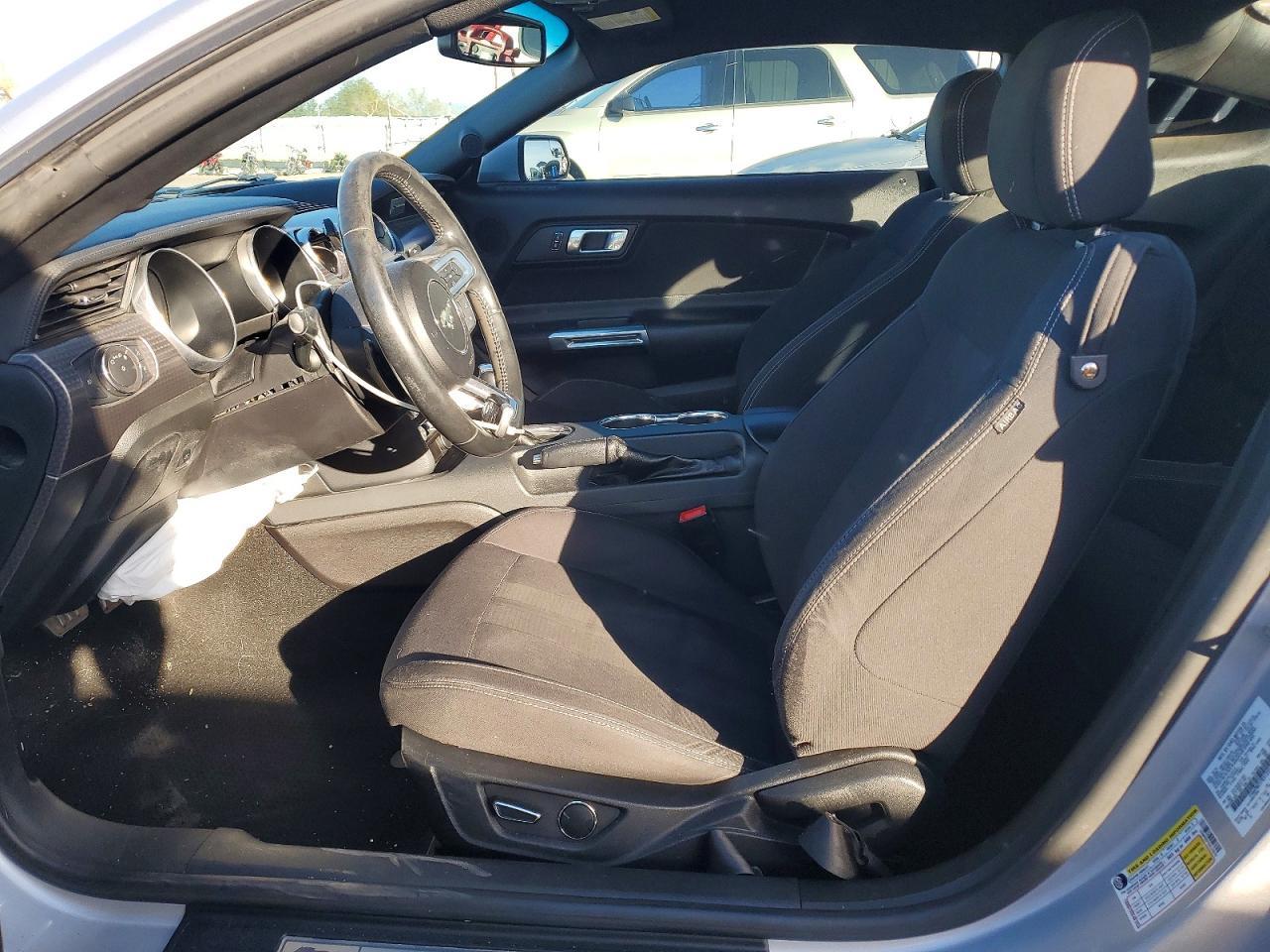 2019 Ford Mustang Gt - zdjęcie 7