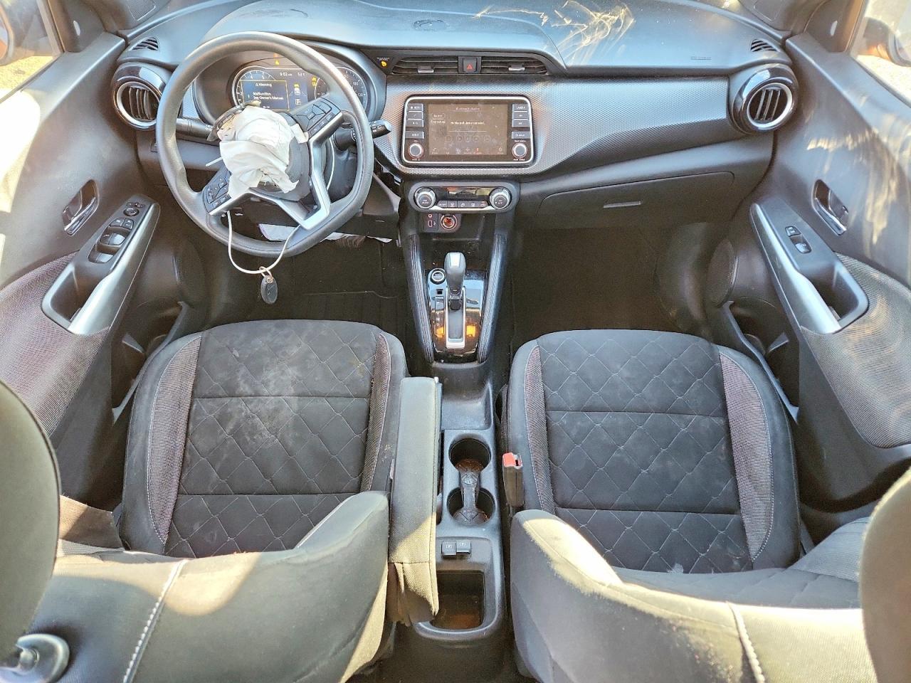 2019 Nissan Kicks S - zdjęcie 8