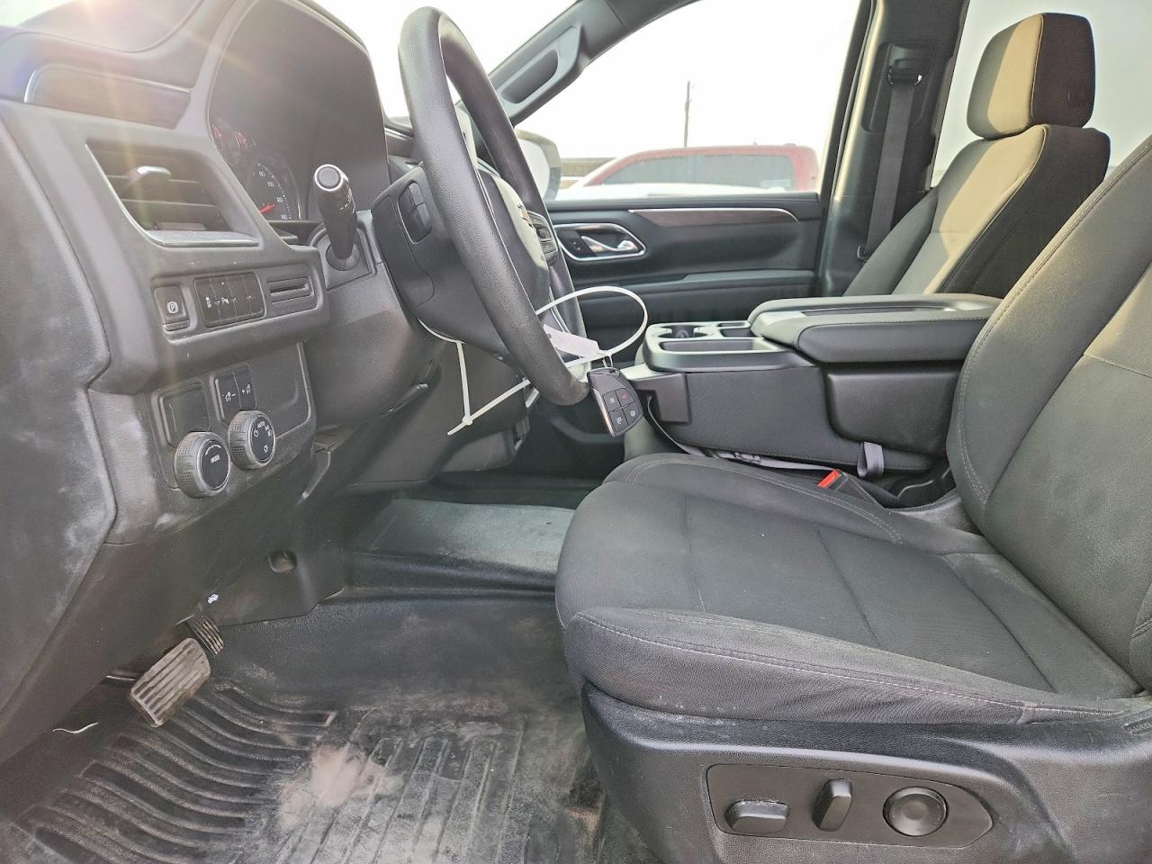 2023 Chevrolet Tahoe C1500 - zdjęcie 7