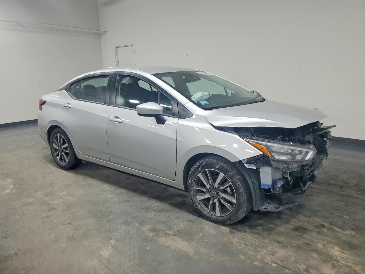 2025 Nissan Versa Sv - zdjęcie 4