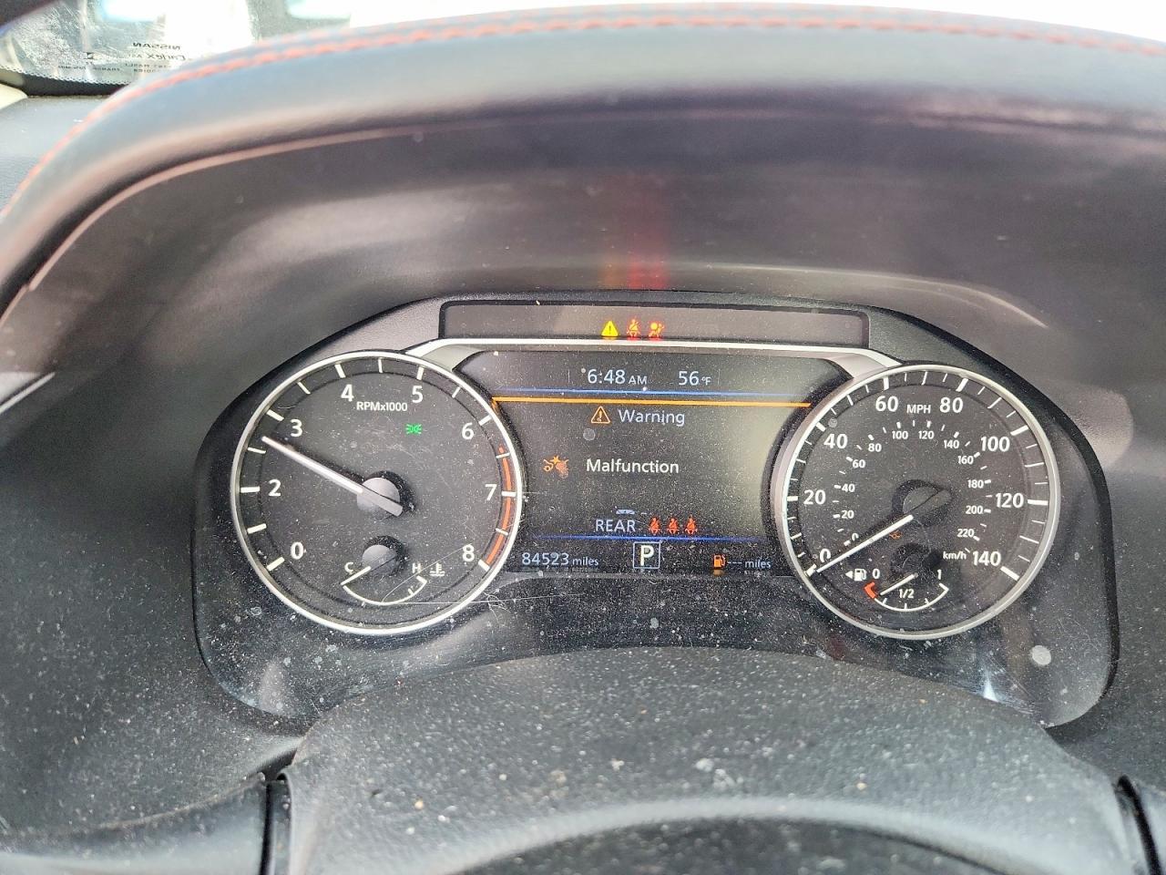 2023 Nissan Altima Sr - zdjęcie 9