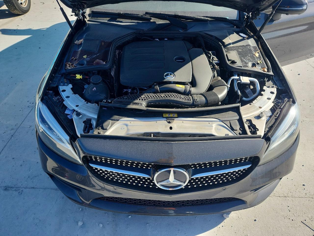 2020 Mercedes-Benz C 300 - zdjęcie 11