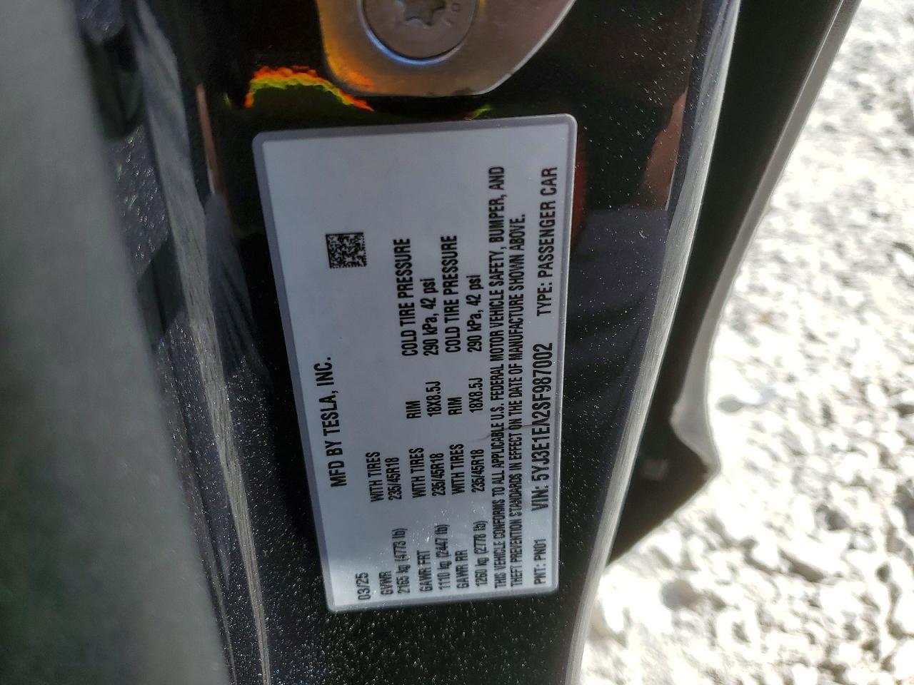 2025 Tesla Model 3 - zdjęcie 12