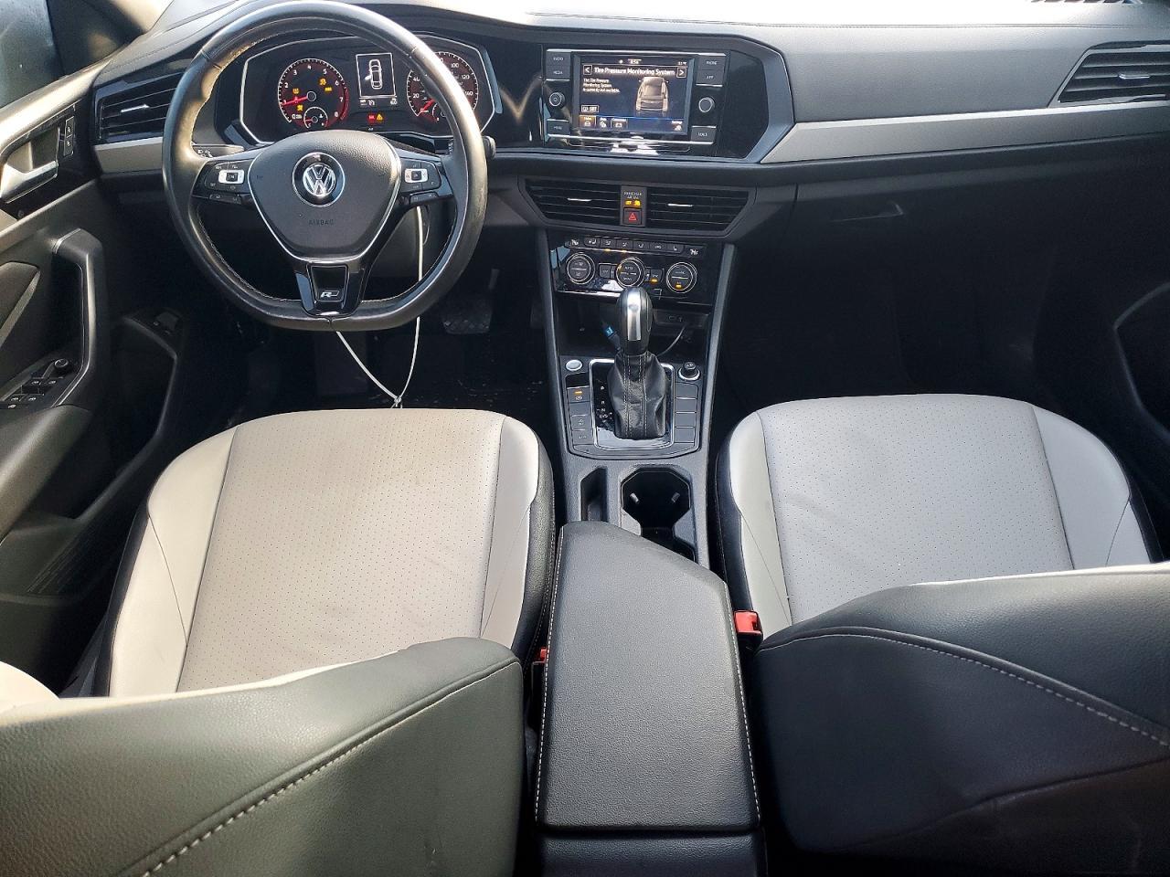 2021 Volkswagen Jetta S - zdjęcie 8