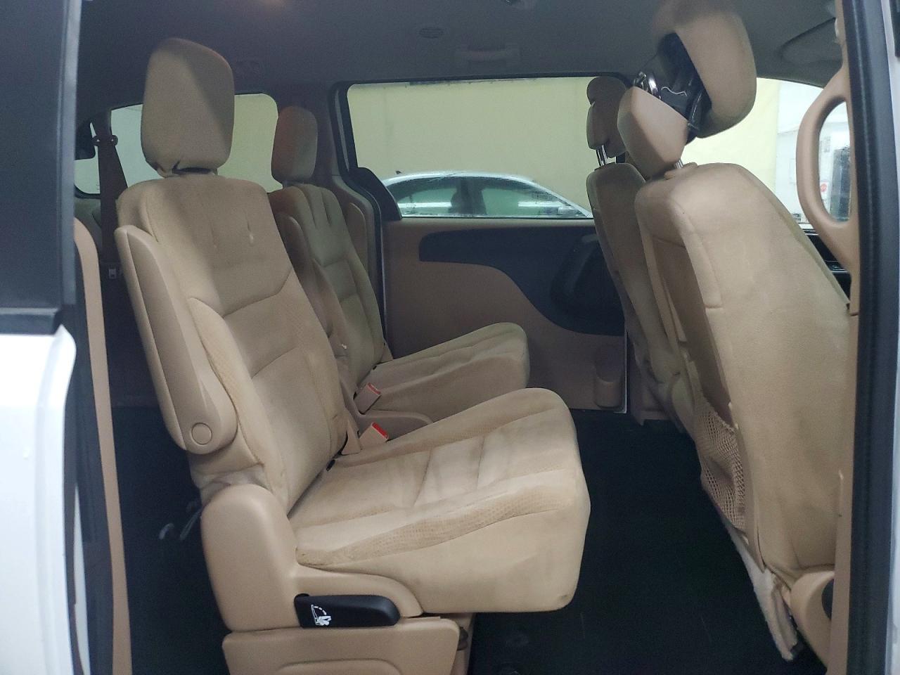 2016 Dodge Grand Caravan Sxt - zdjęcie 11