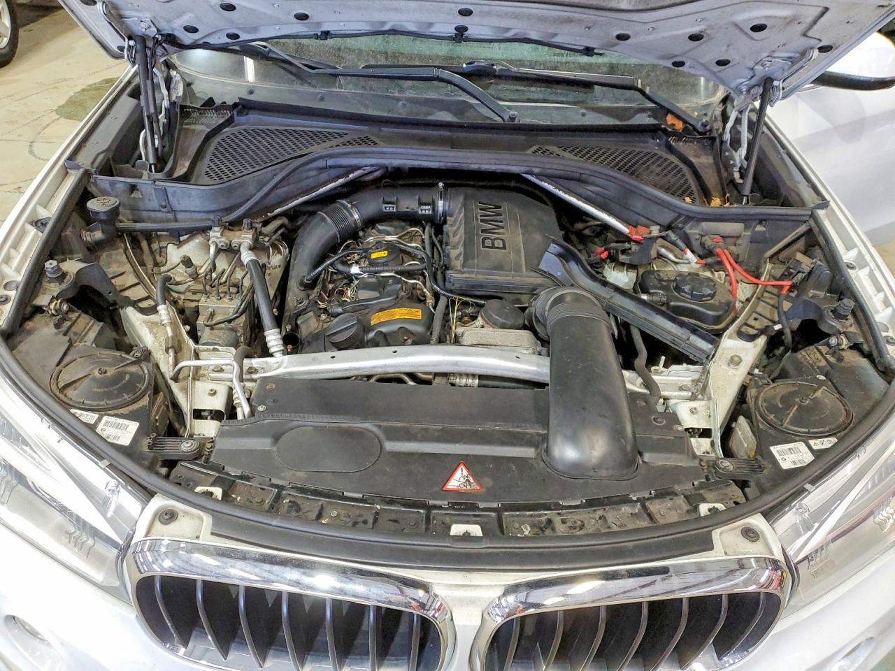 2015 BMW X5 xDrive35I - zdjęcie 12