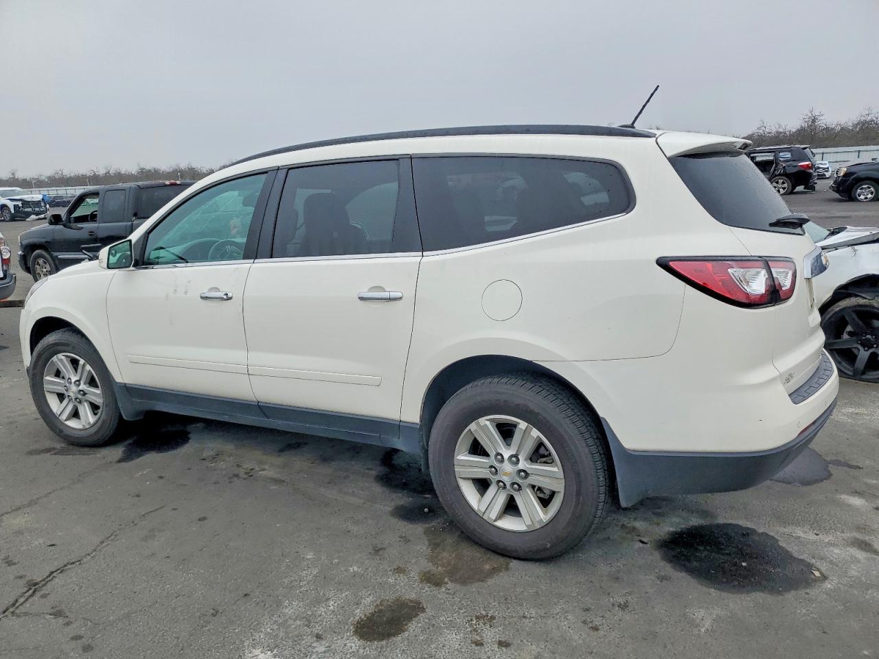 2014 Chevrolet Traverse Lt - zdjęcie 2