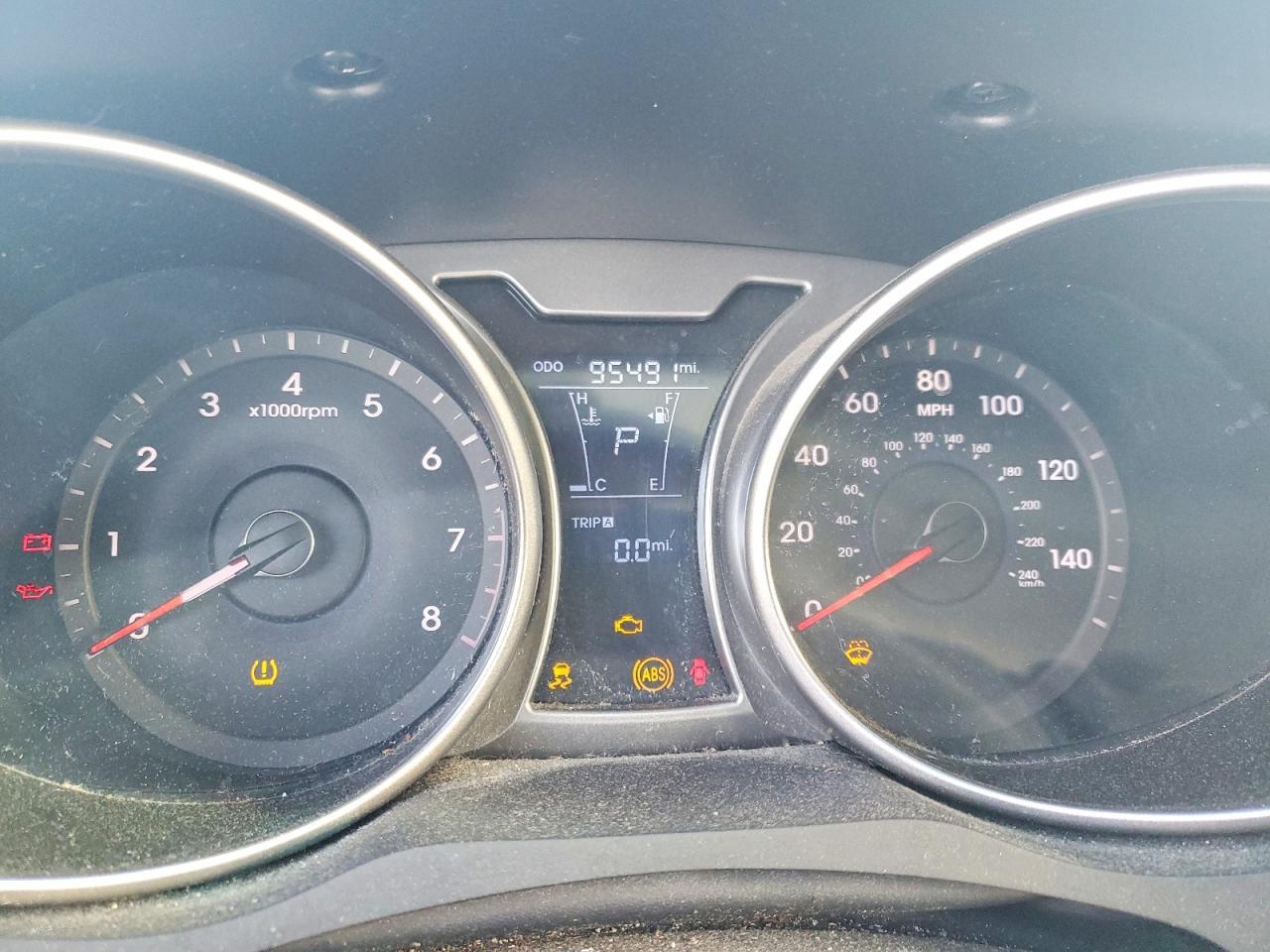 2014 Hyundai Veloster - zdjęcie 9