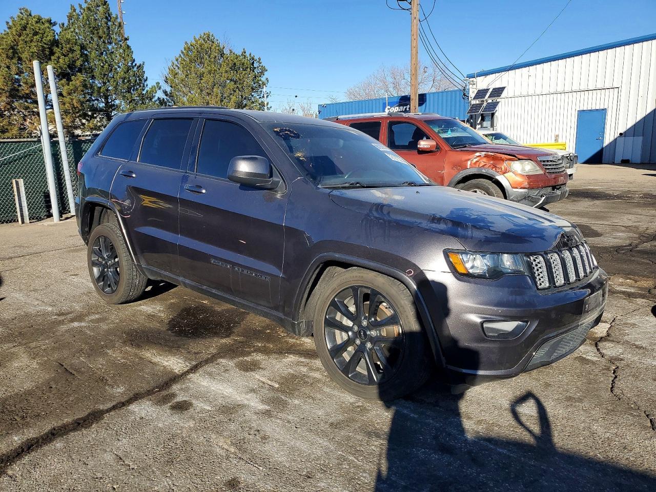 2019 Jeep Grand Cherokee Laredo - zdjęcie 4