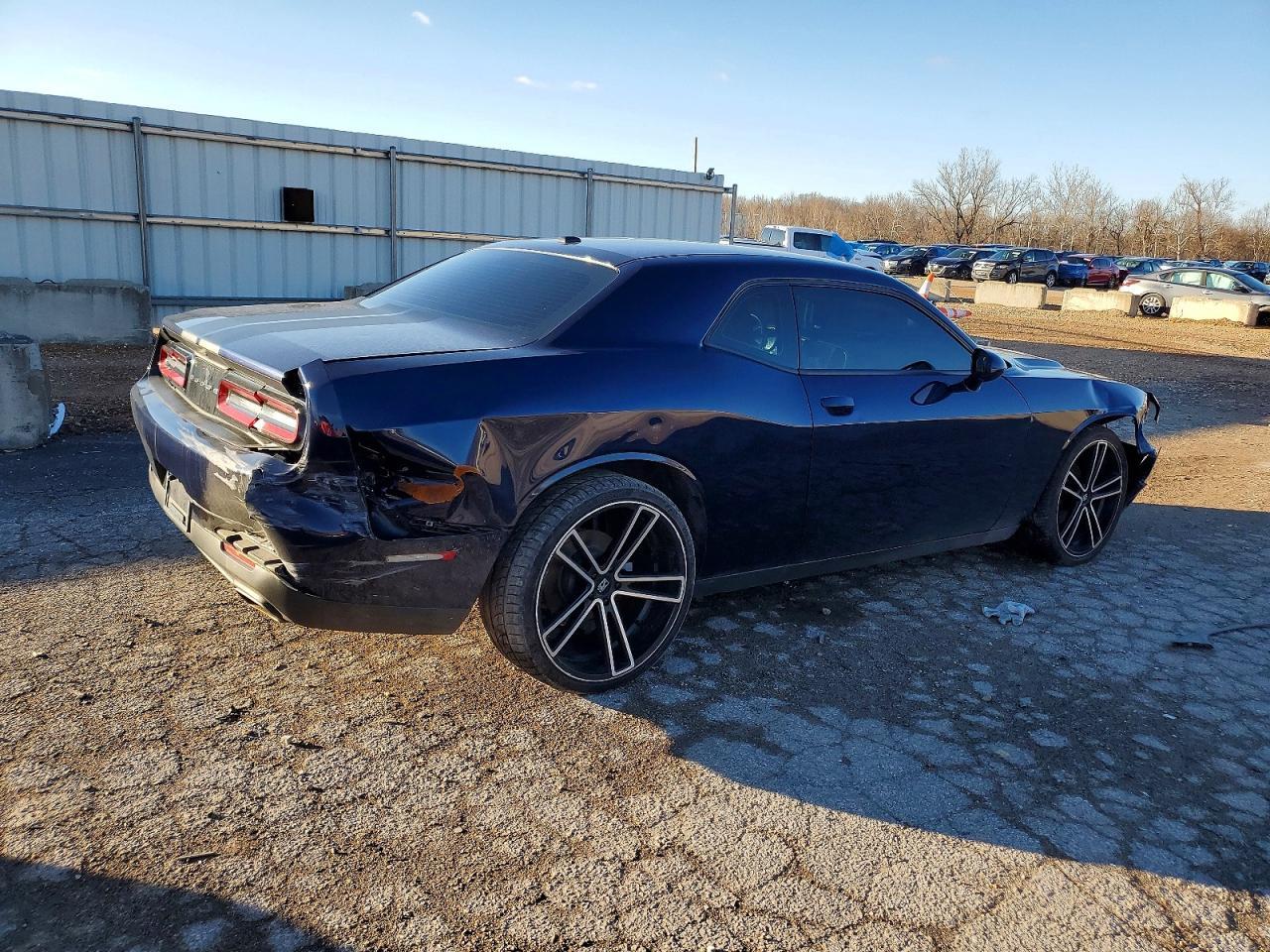 Dodge Challenger - zdjęcie 3