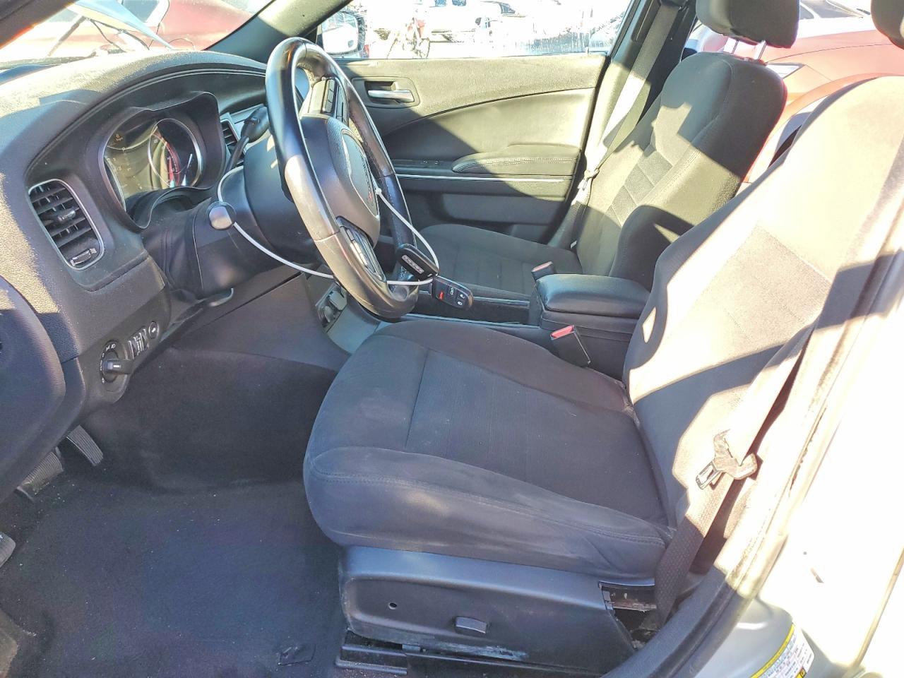 2019 Dodge Charger Police - zdjęcie 7