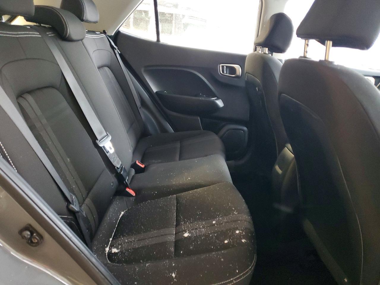 2022 Hyundai Venue Sel - zdjęcie 11