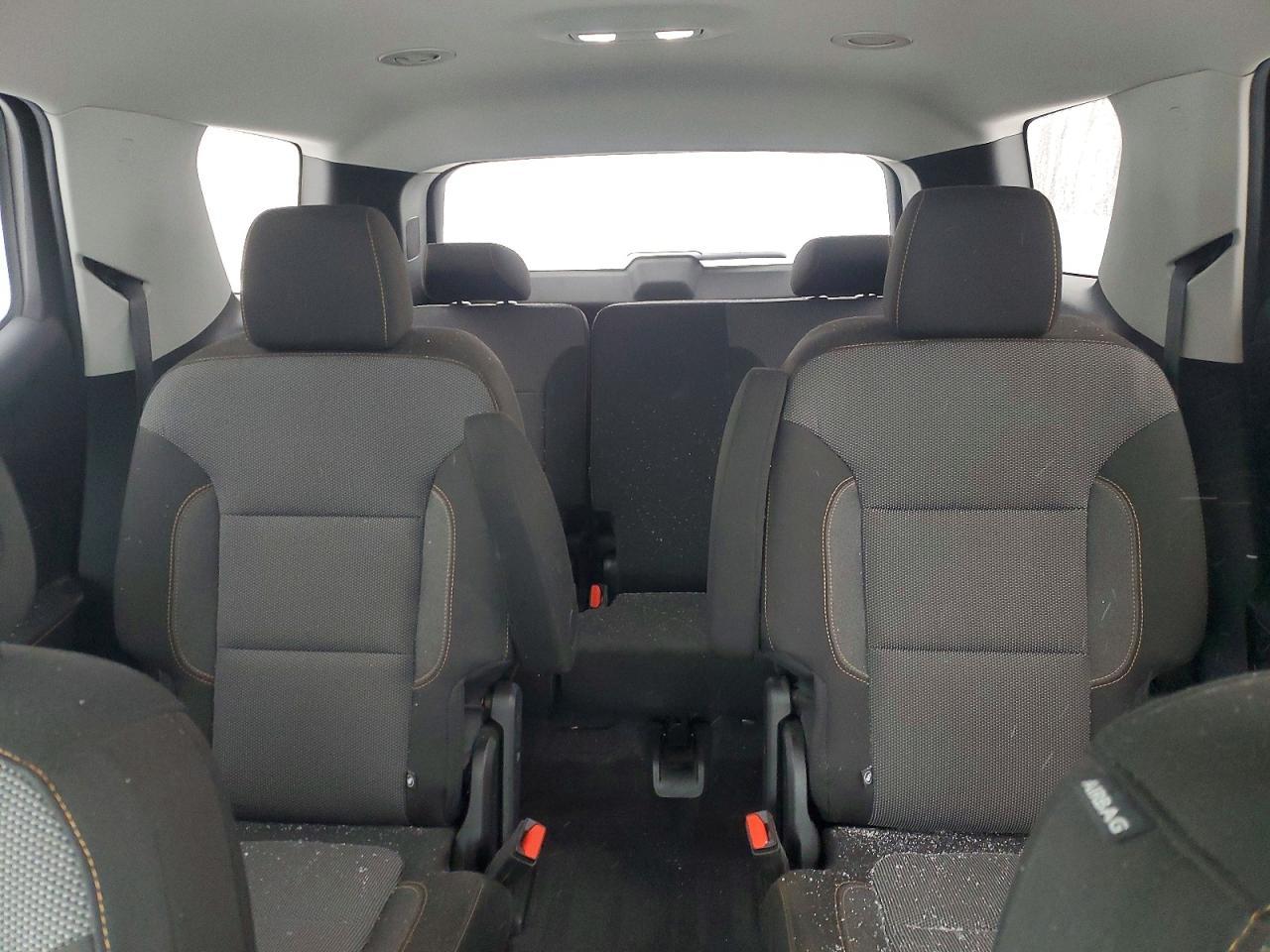 2020 Chevrolet Traverse Lt - zdjęcie 10