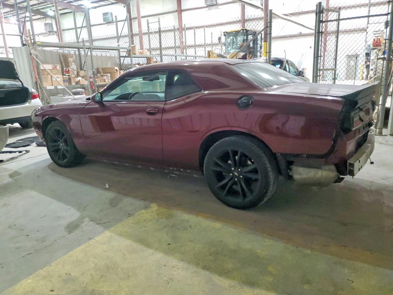 2017 Dodge Challenger Sxt - zdjęcie 2