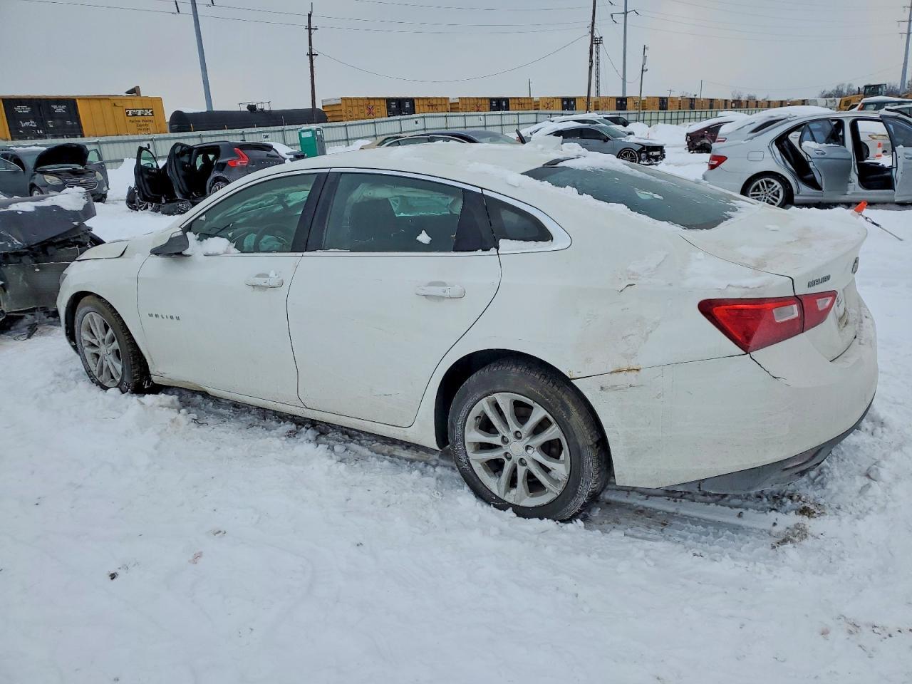 2016 Chevrolet Malibu Lt - zdjęcie 2
