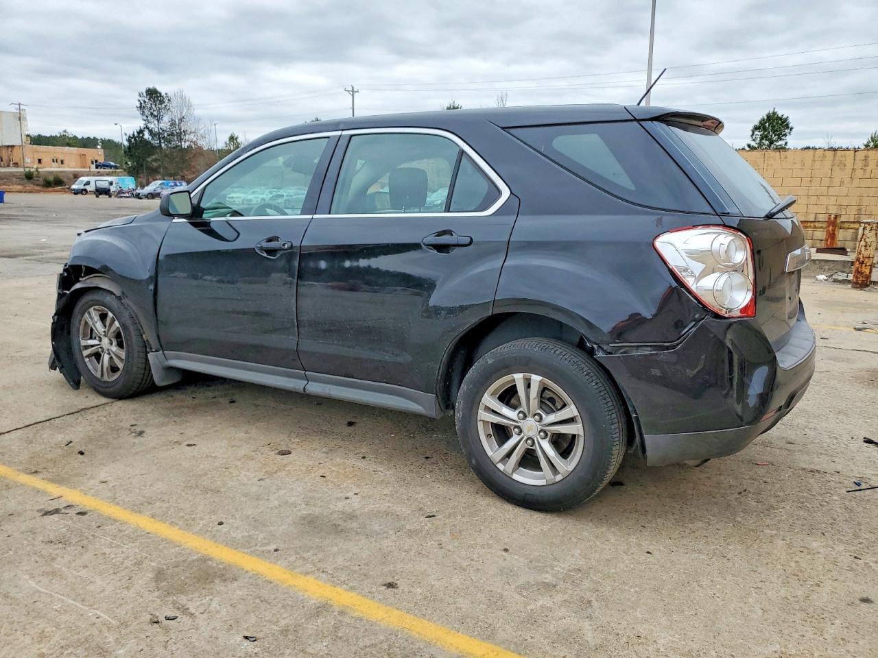 2015 Chevrolet Equinox Ls - zdjęcie 2