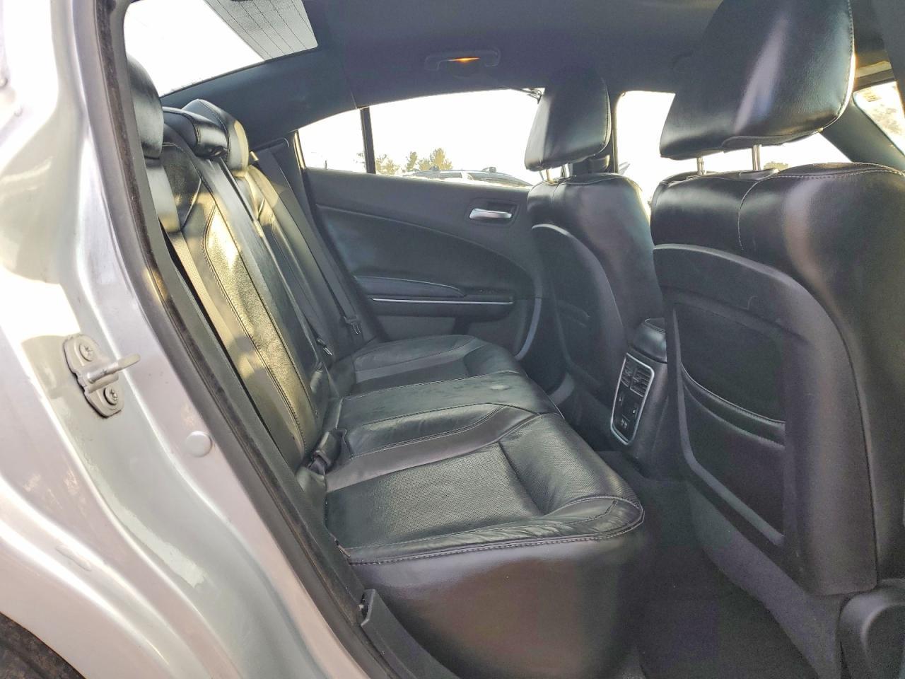 2019 Dodge Charger Sxt - zdjęcie 10