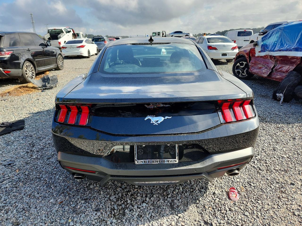 2025 Ford Mustang - zdjęcie 6