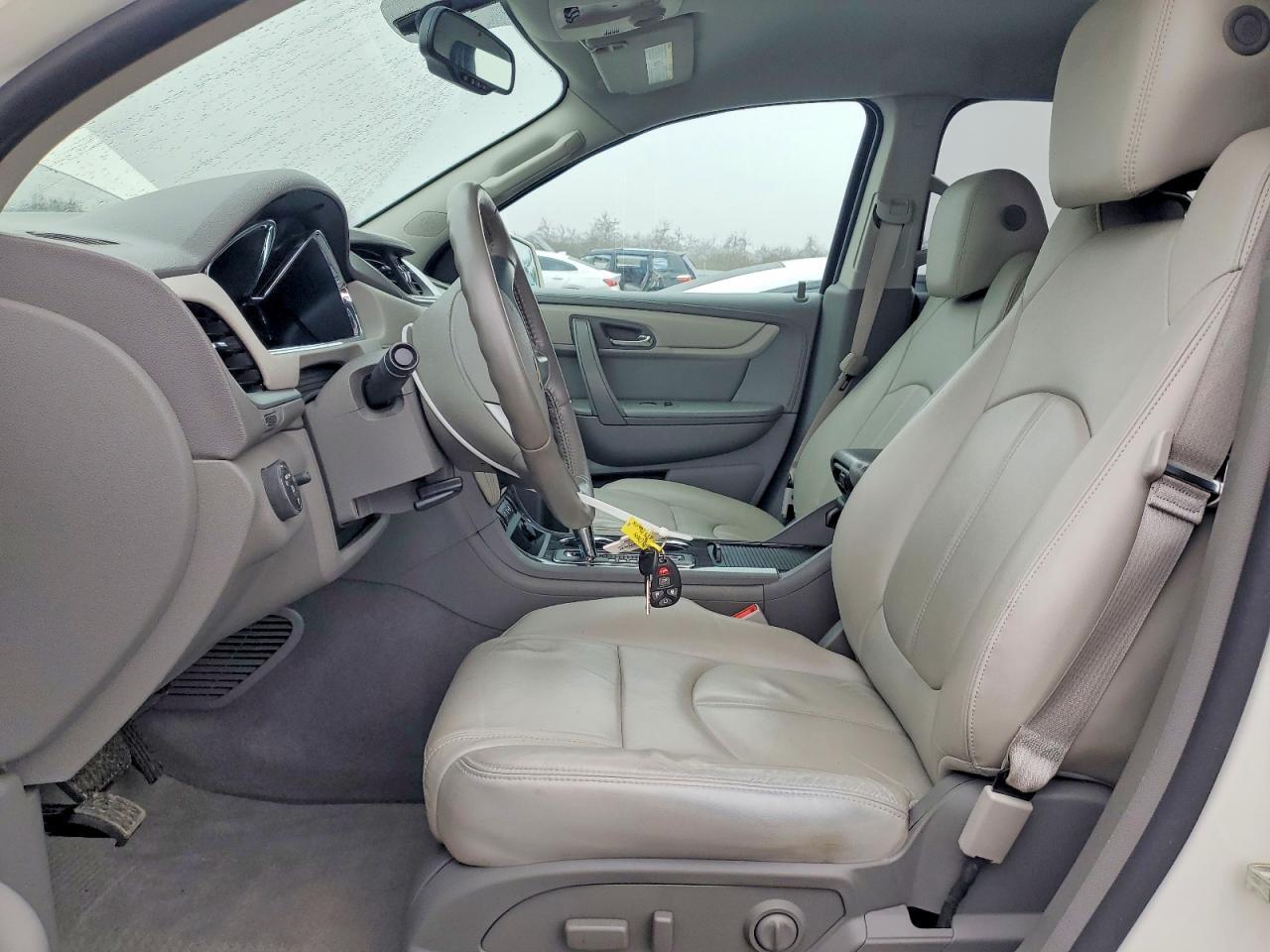 2014 Chevrolet Traverse Lt - zdjęcie 7