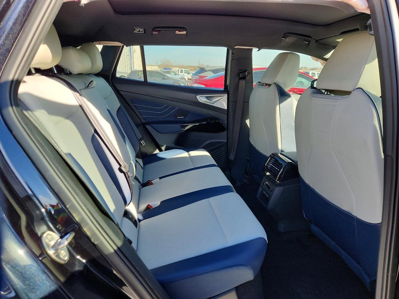 2025 Volkswagen Id.4 Pro S Plus - zdjęcie 11