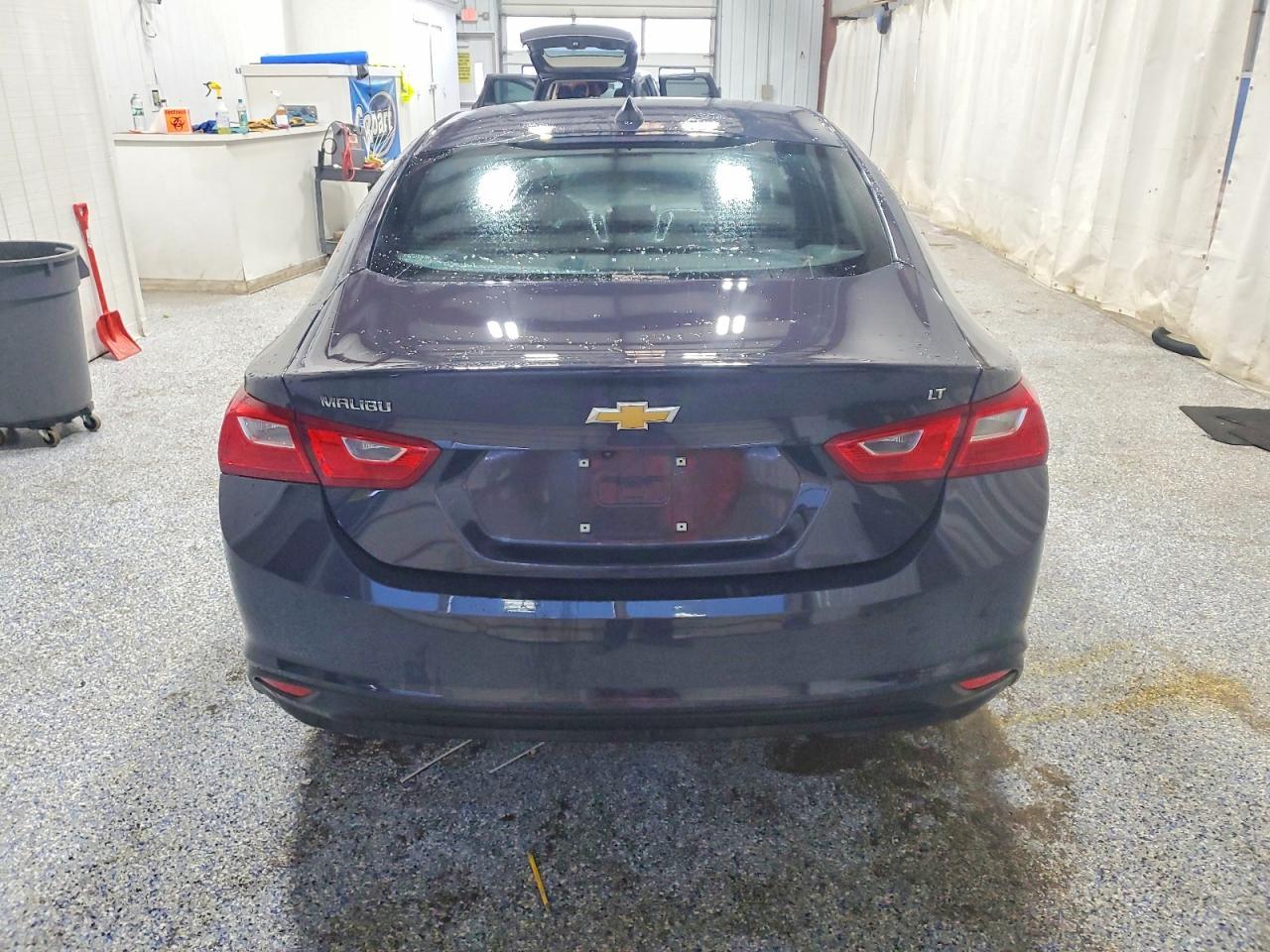 2025 Chevrolet Malibu Lt - zdjęcie 6