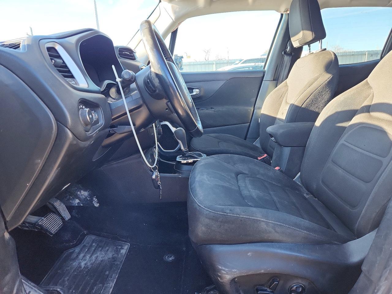 2018 Jeep Renegade Latitude - zdjęcie 7