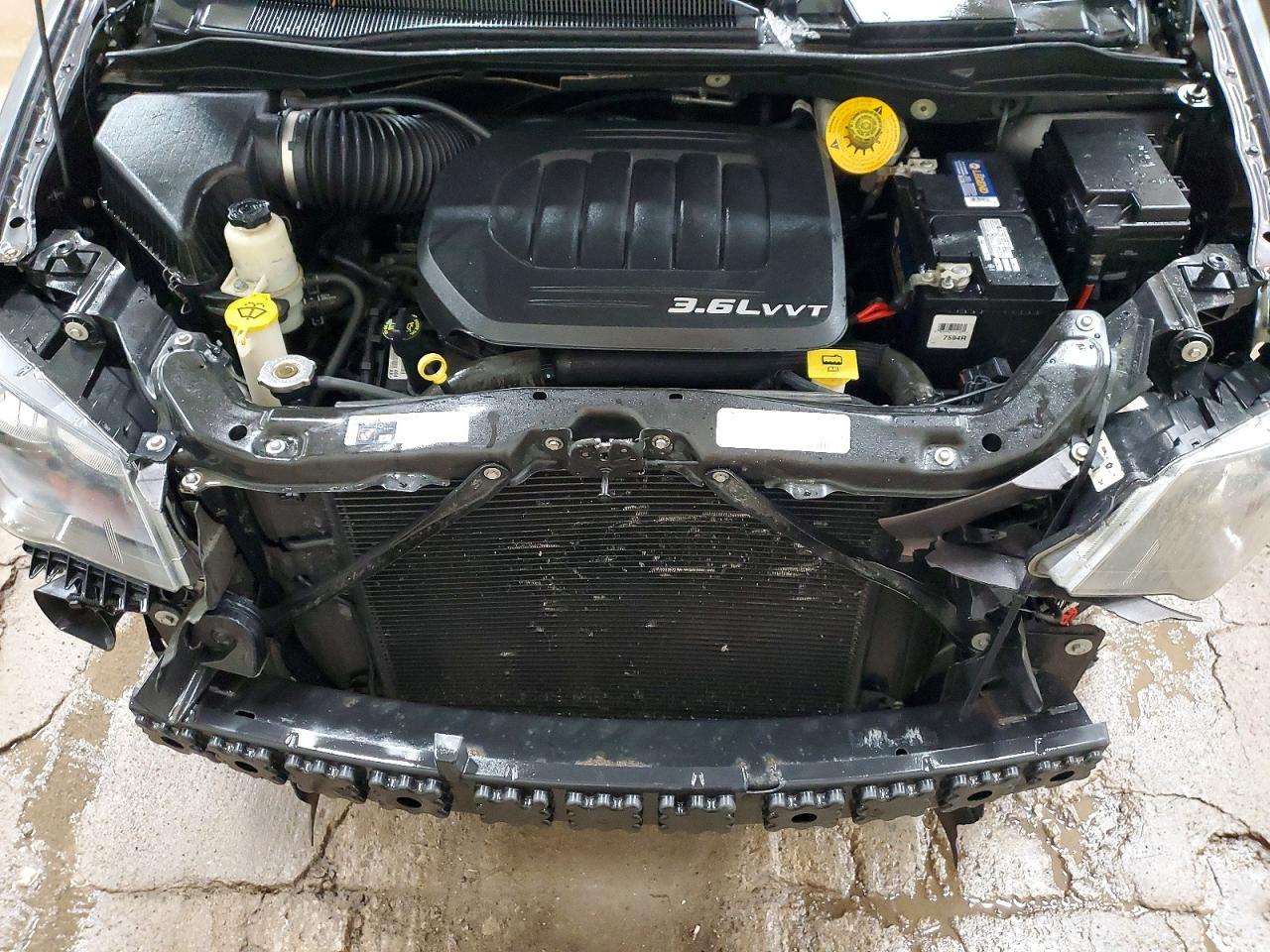 2018 Dodge Grand Caravan Gt - zdjęcie 12