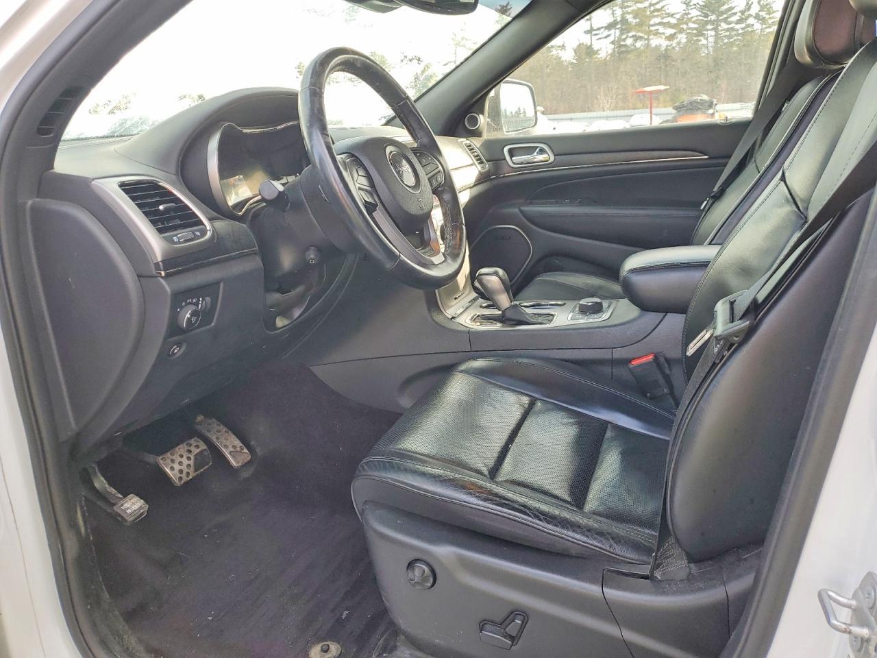 2018 Jeep Grand Cherokee Overland - zdjęcie 7