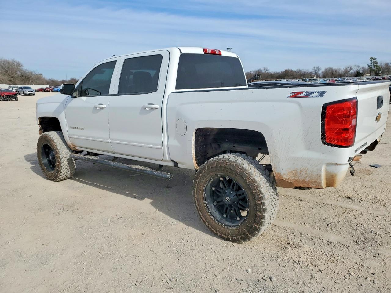 2017 Chevrolet Silverado K1500 Lt - zdjęcie 2