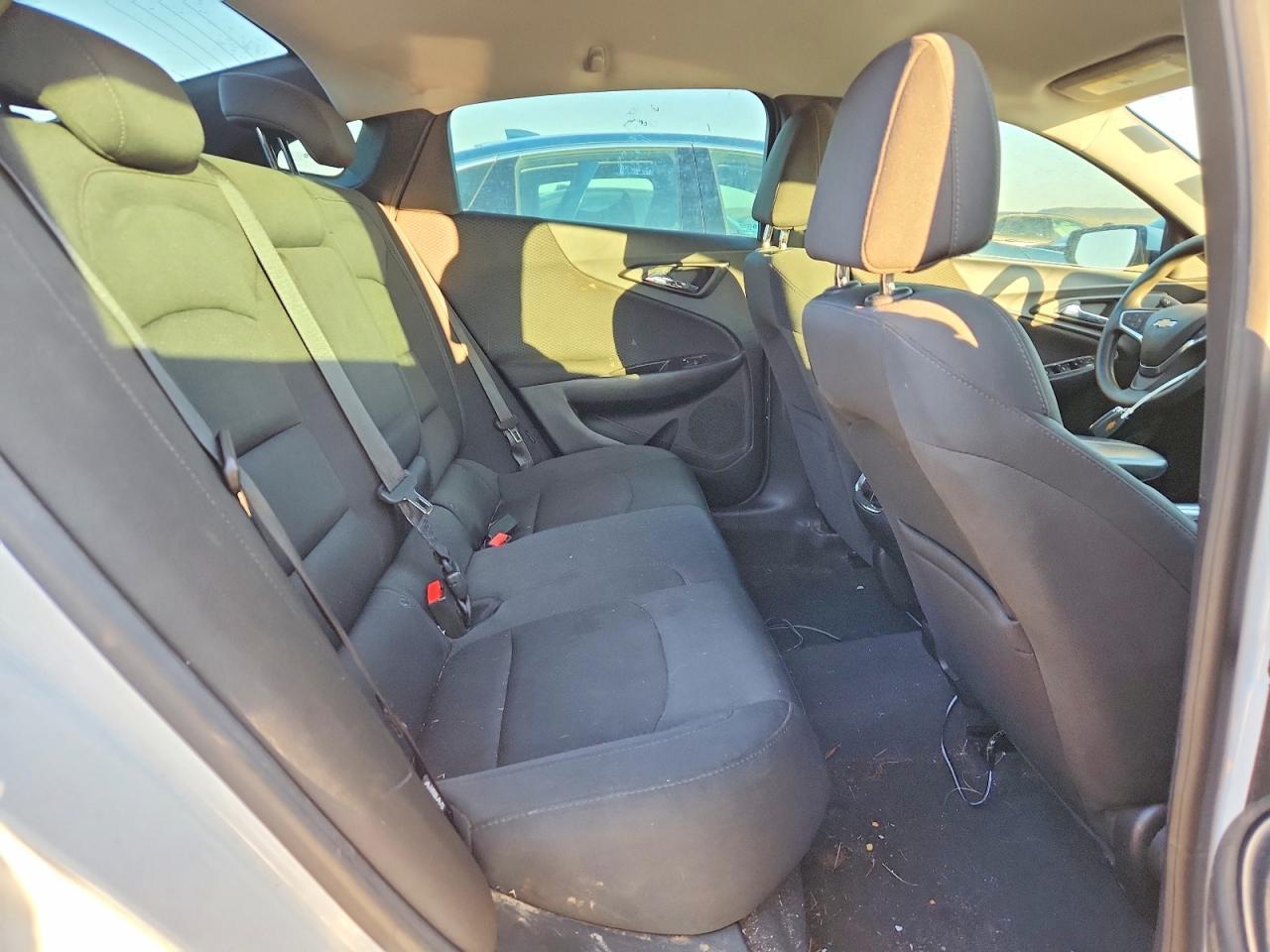 2016 Chevrolet Malibu Hybrid - zdjęcie 10