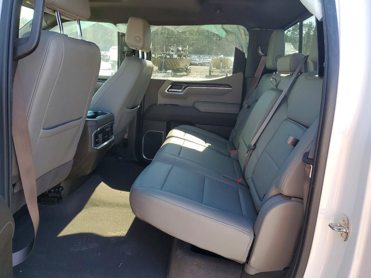 2023 Chevrolet Silverado K1500 Ltz - zdjęcie 10