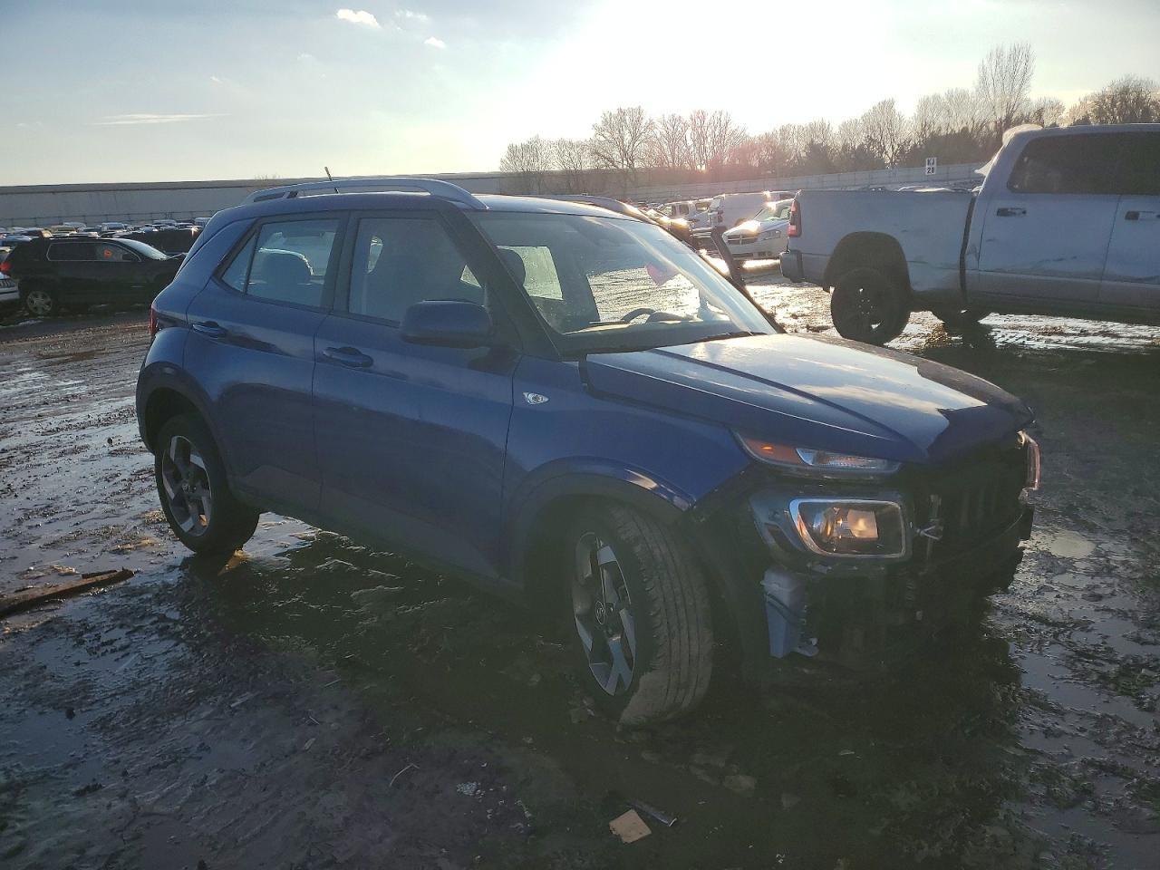 2024 Hyundai Venue Sel - zdjęcie 4