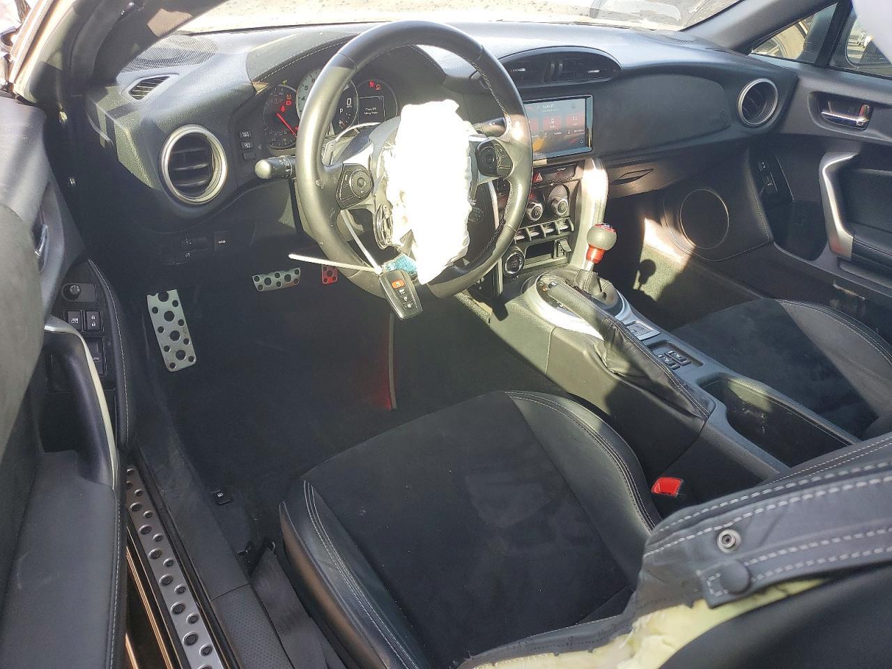 2020 Toyota 86 Gt - zdjęcie 8