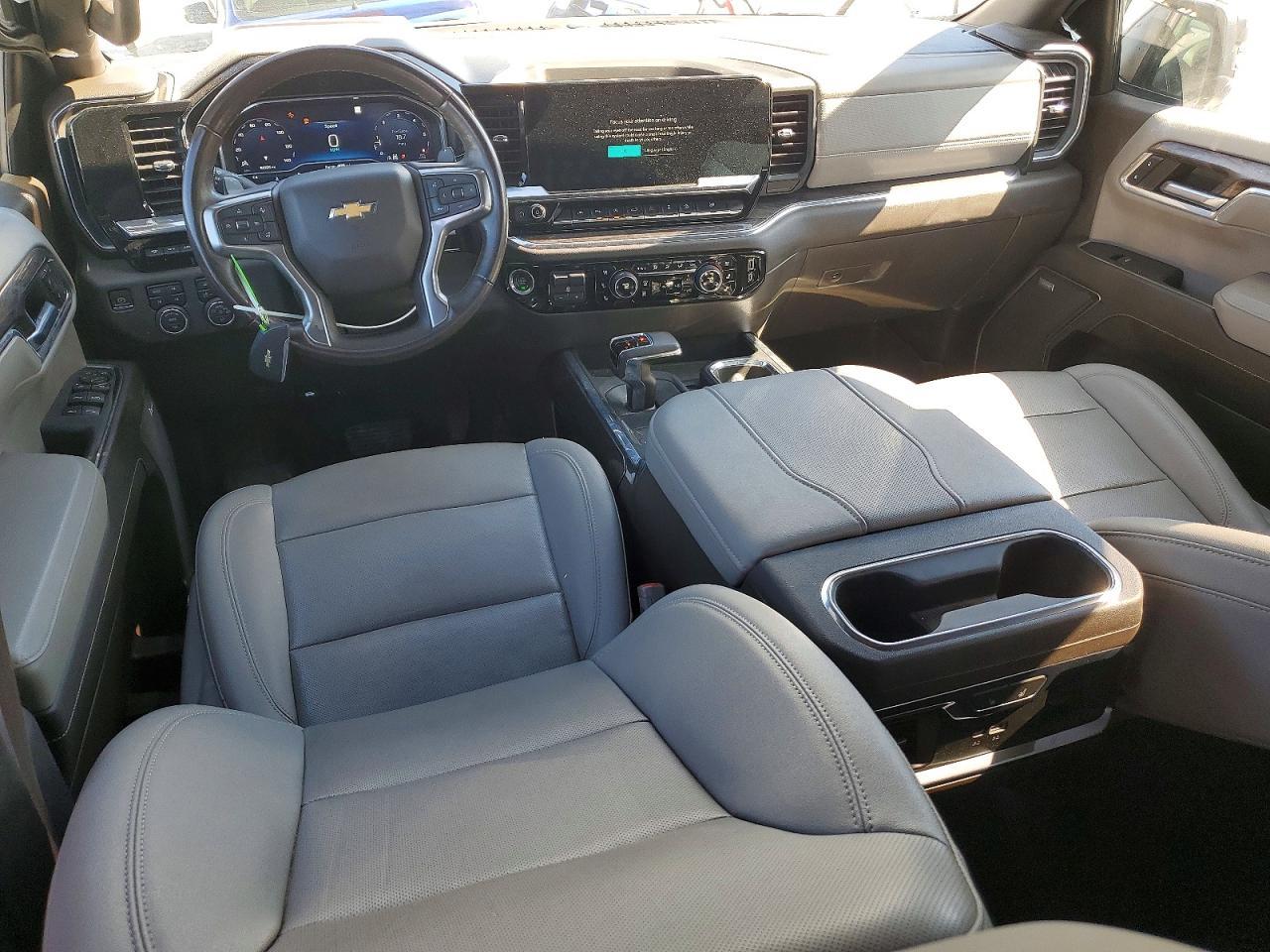 2023 Chevrolet Silverado K1500 Ltz - zdjęcie 8