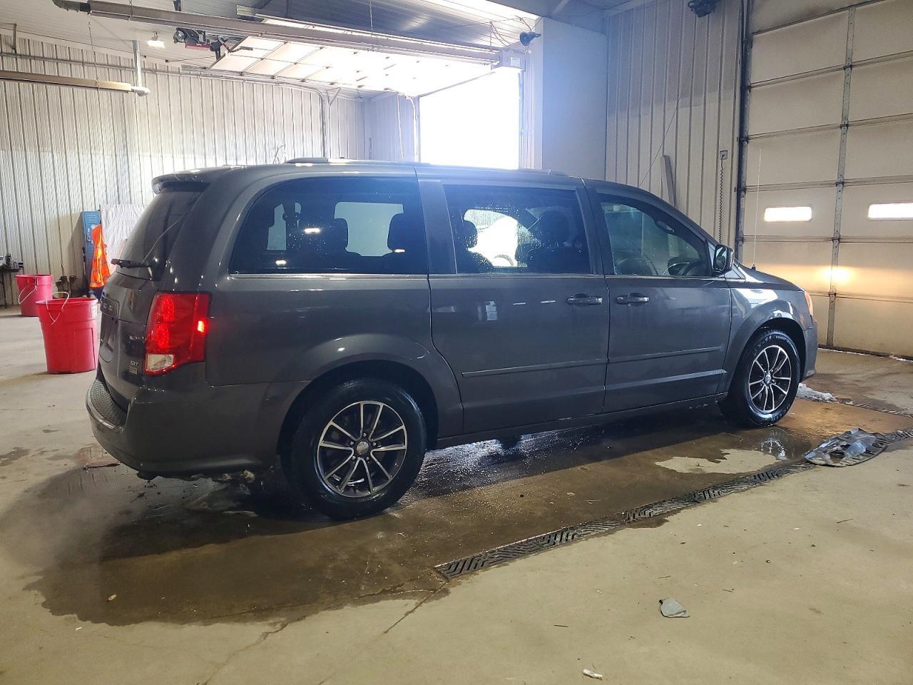 2017 Dodge Grand Caravan Sxt - zdjęcie 3
