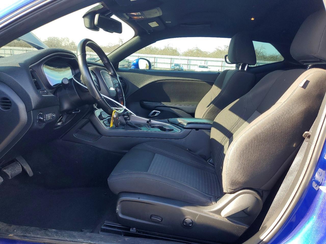 2022 Dodge Challenger Sxt - zdjęcie 7