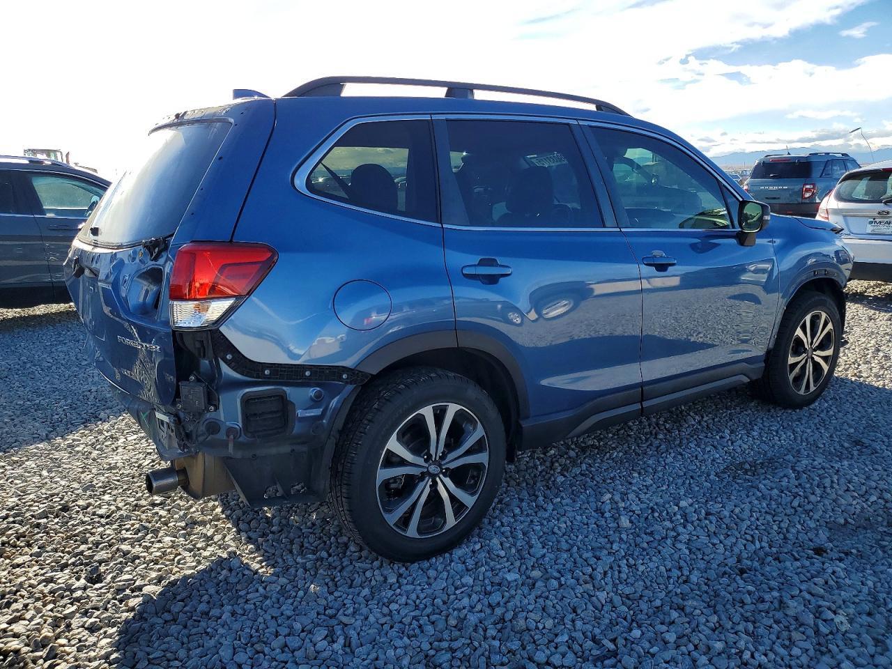 2019 Subaru Forester Limited - zdjęcie 3