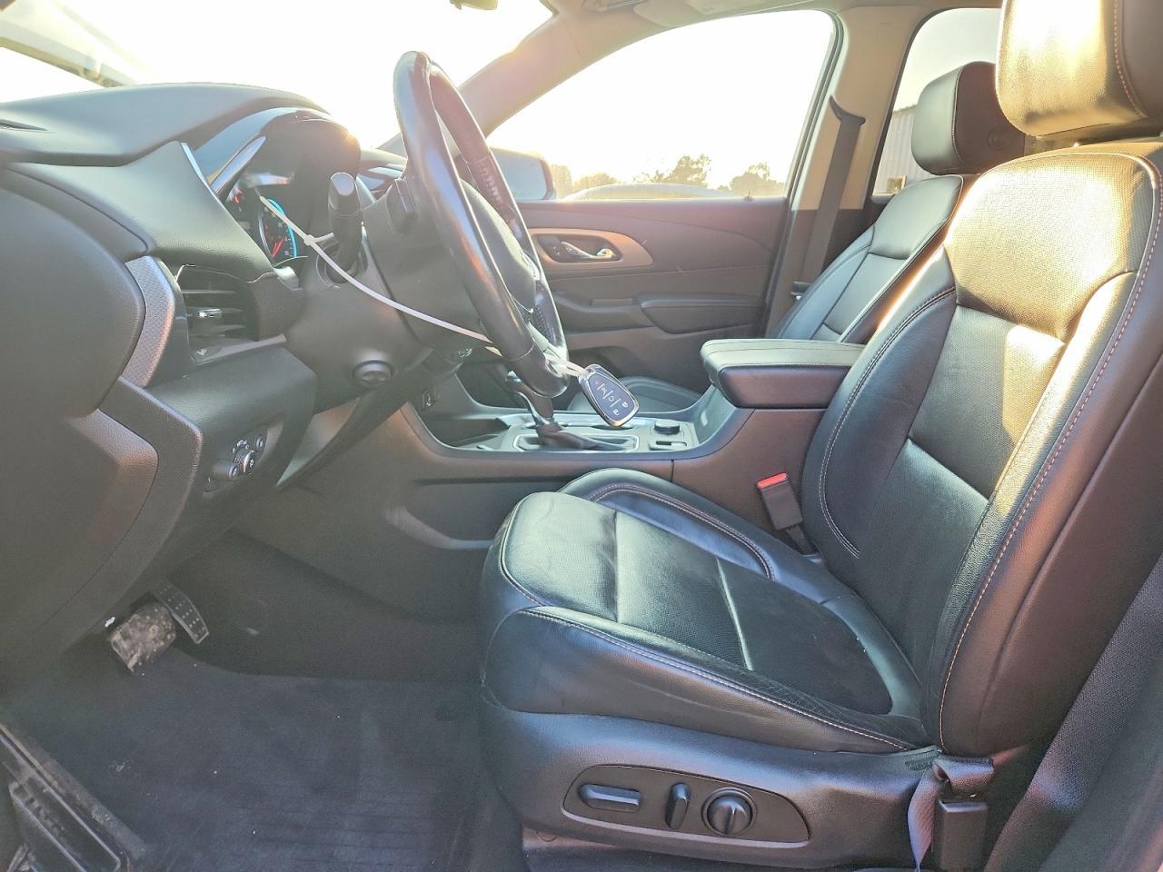 2020 Chevrolet Traverse Premier - zdjęcie 7