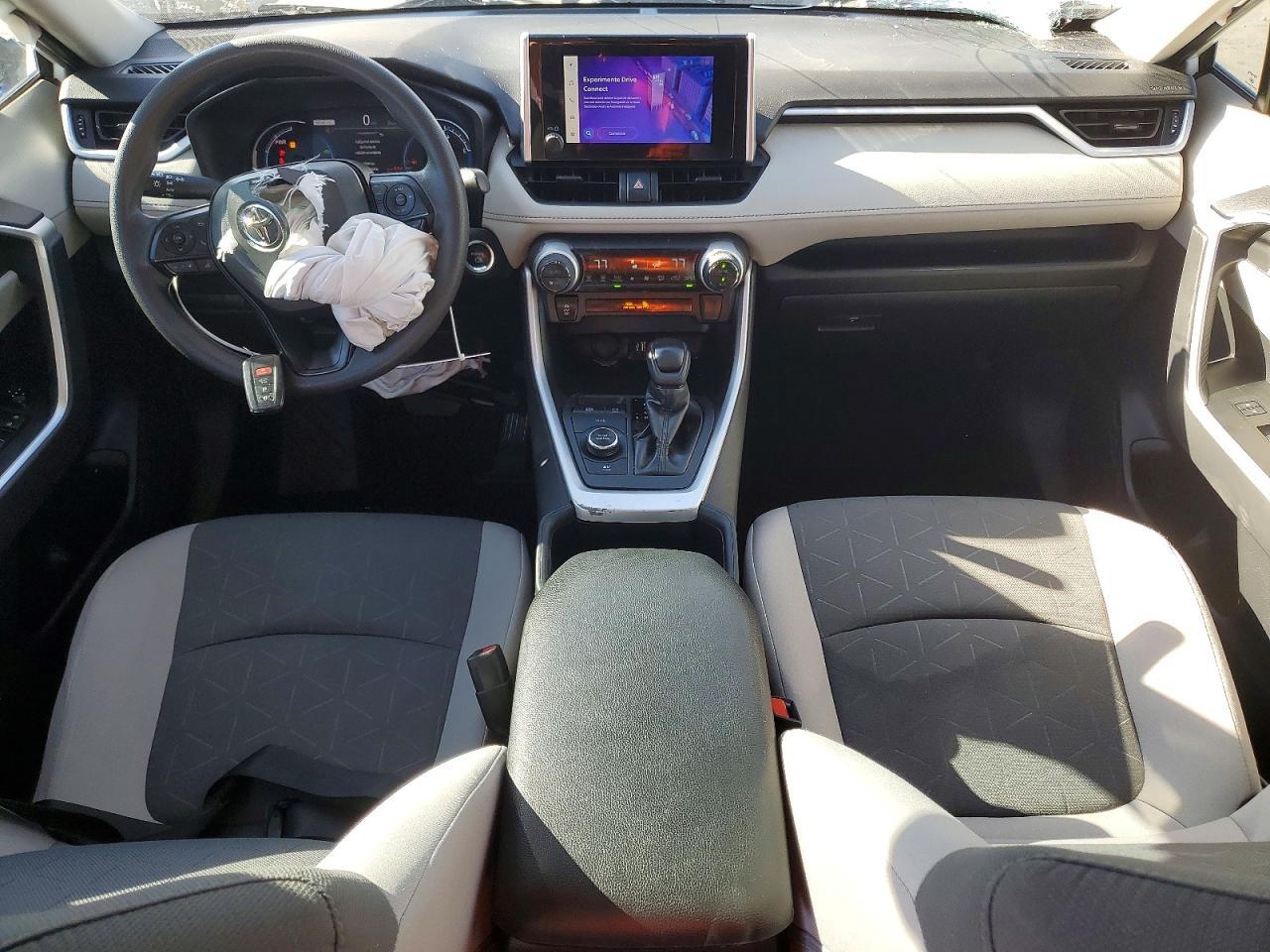 2025 Toyota Rav4 Hybrid Xle - zdjęcie 8