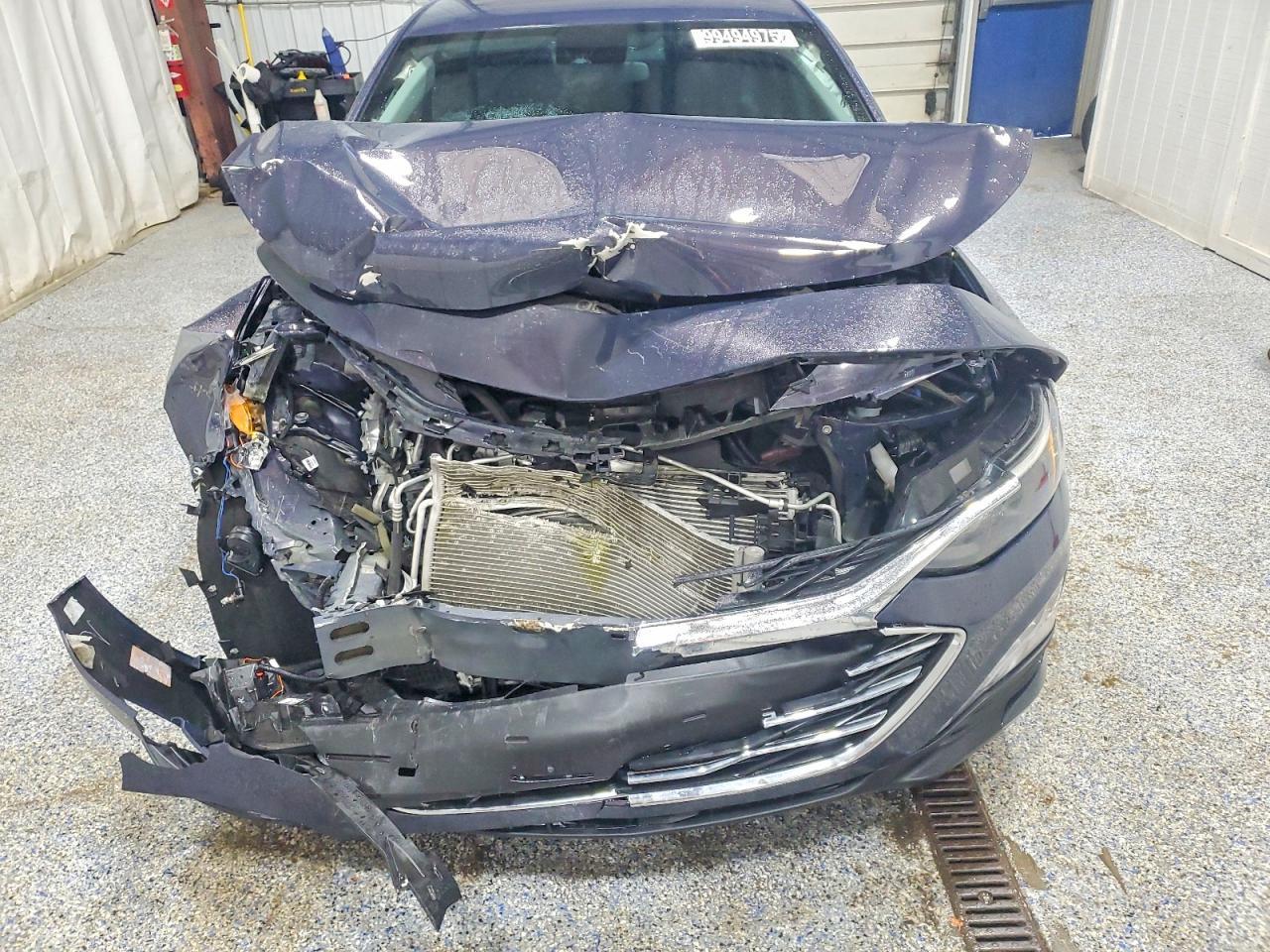 2025 Chevrolet Malibu Lt - zdjęcie 11