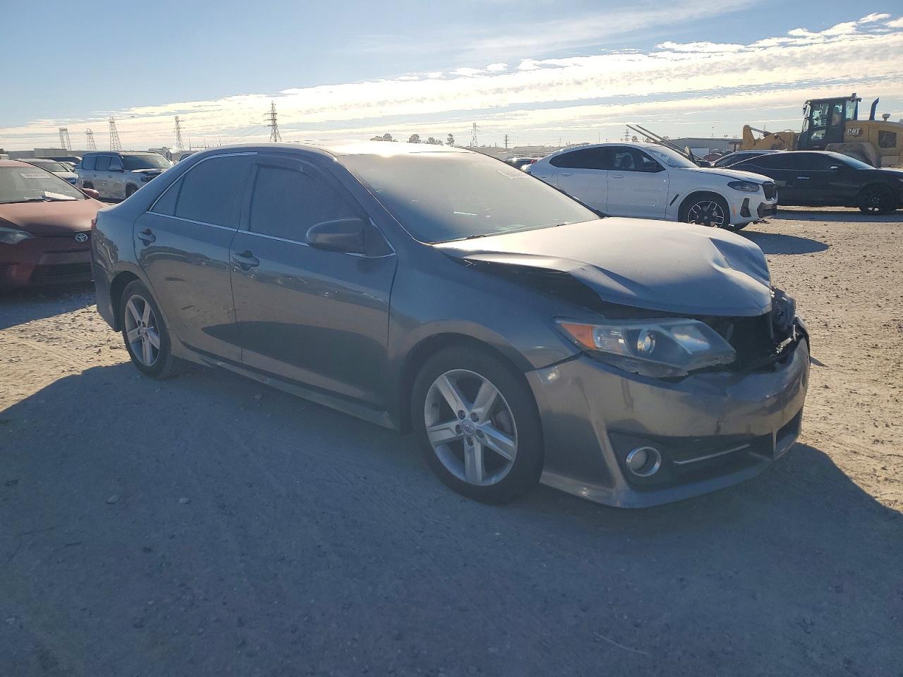 2013 Toyota Camry L - zdjęcie 4