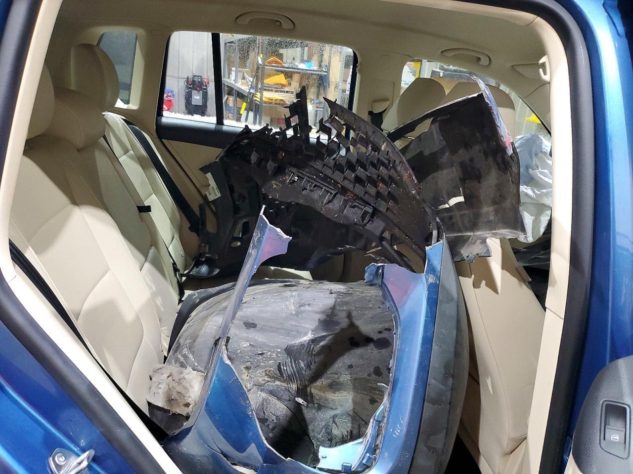 2017 Volkswagen Tiguan S - zdjęcie 11