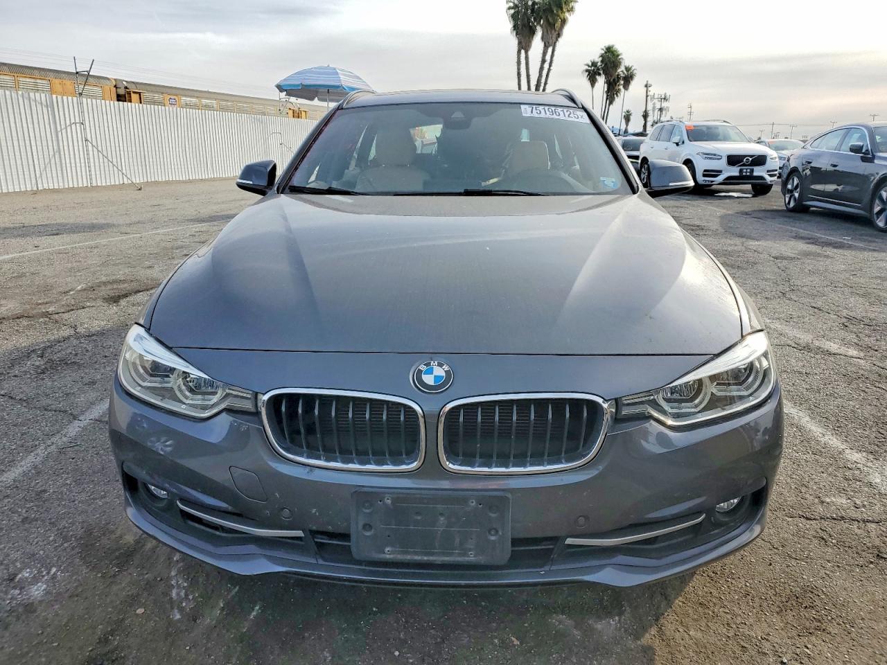 2016 BMW 328 Xi - zdjęcie 5