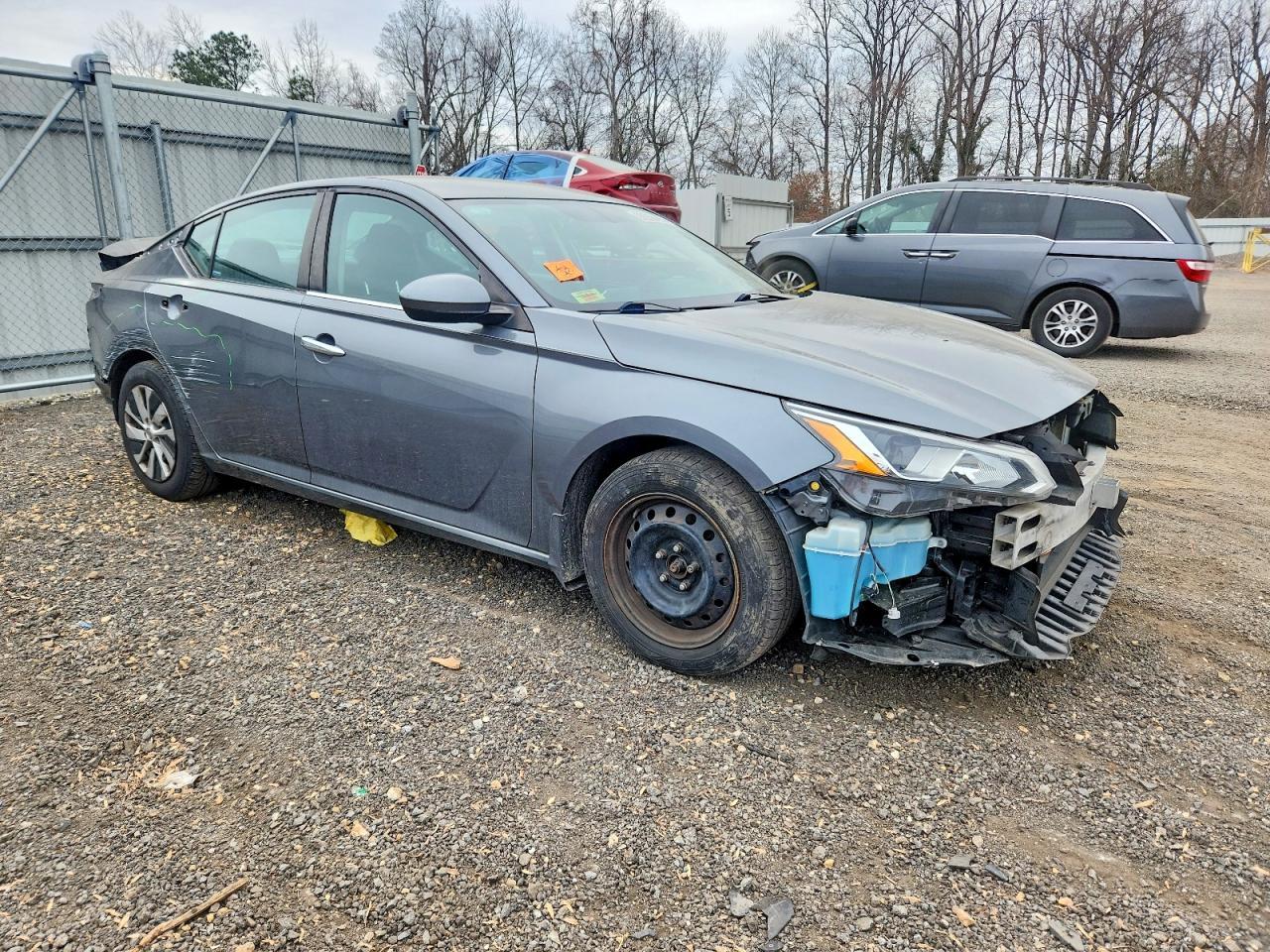 2020 Nissan Altima S - zdjęcie 4