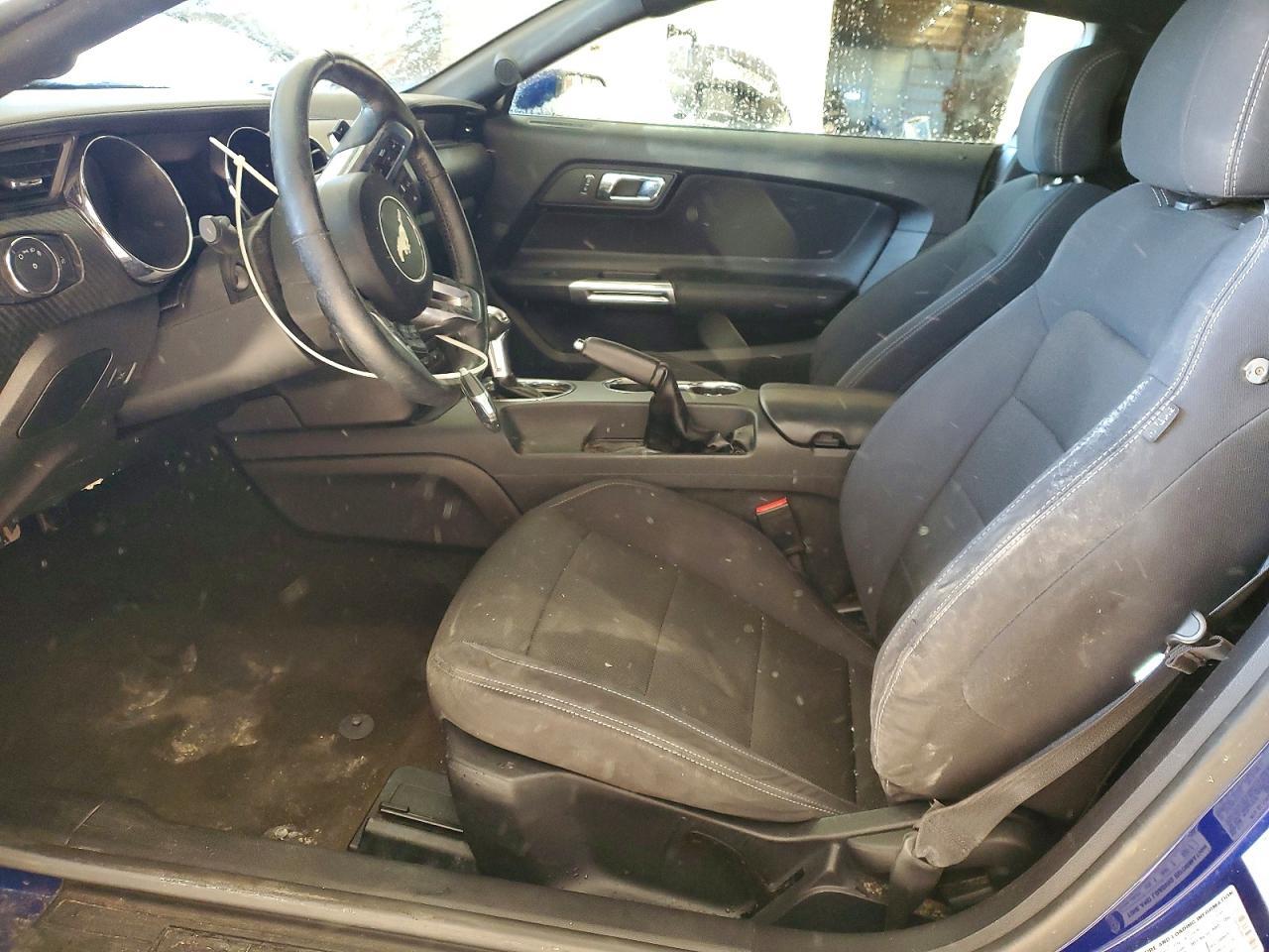 2016 Ford Mustang - zdjęcie 7