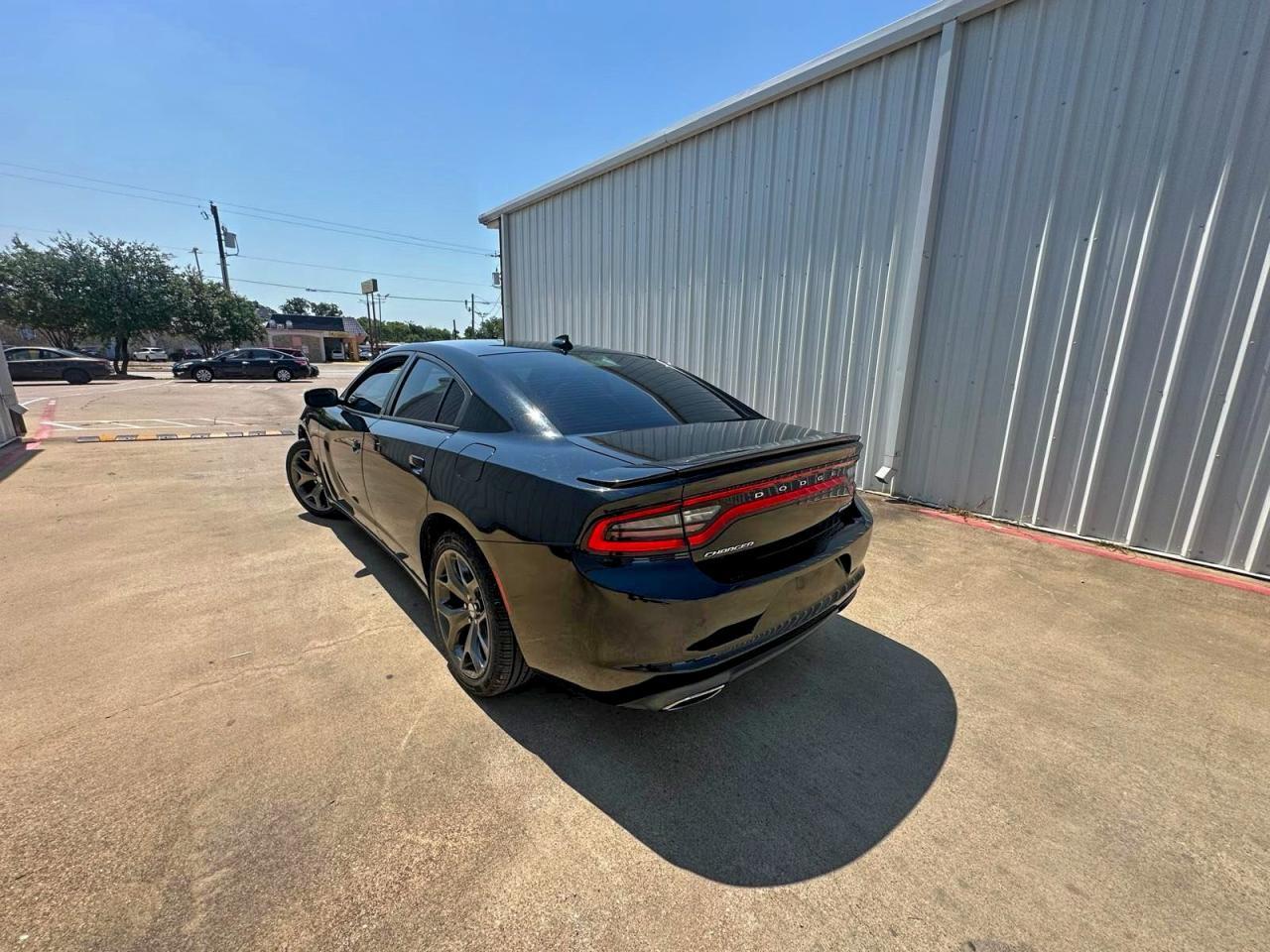 2015 Dodge Charger Sxt - zdjęcie 3