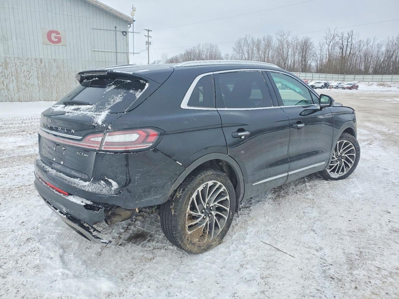 2020 Lincoln Nautilus Reserve - zdjęcie 3