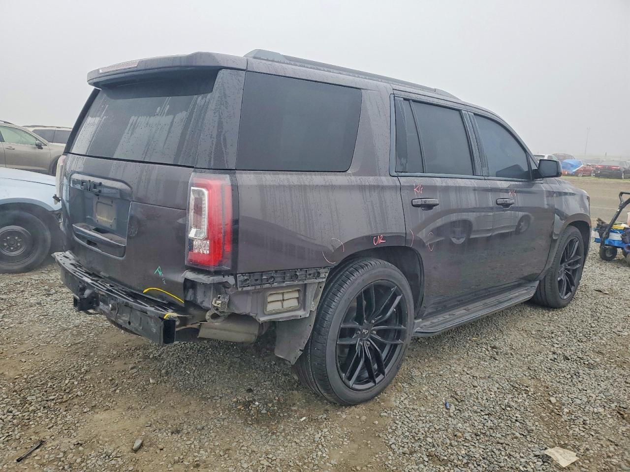 2018 GMC Yukon Slt - zdjęcie 3